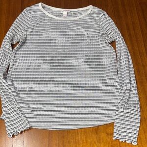 Girls long sleeve shirt